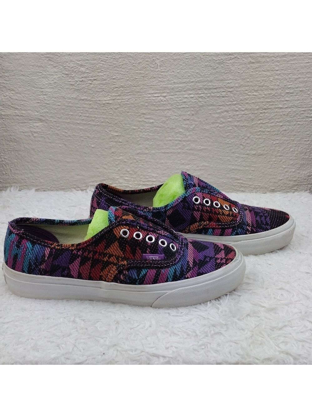 Vans Off The Wall Purple Geometric Fabric Upper Lace Less Low Top Sneaker Shoe - Picture 4 of 16